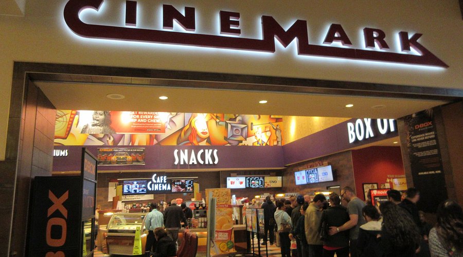 Fachada Cinemark